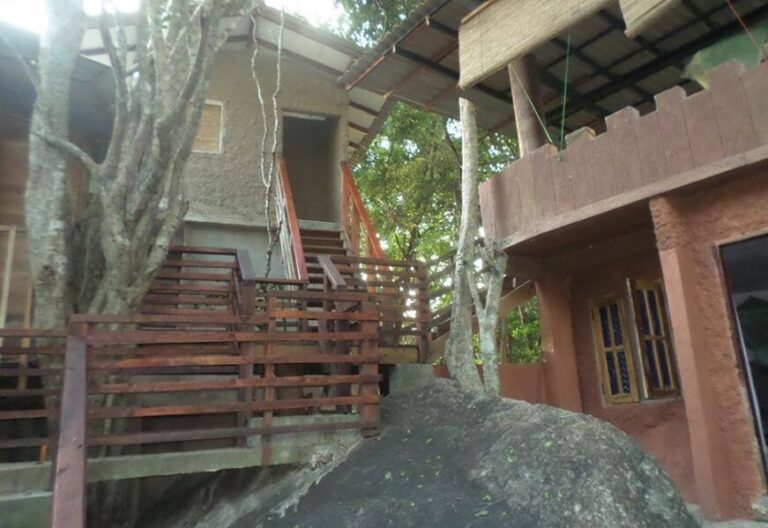 Ekgal oya Gal-Oya bungalow 02